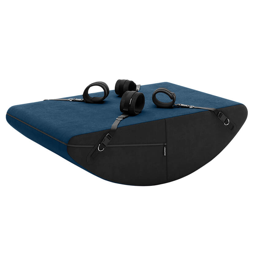Liberator Scoop Rocker With Microloop & Cuffs - Black